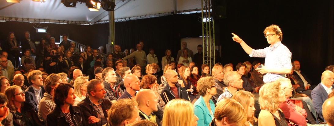 CONFRONTEREND VANUIT VERBINDING